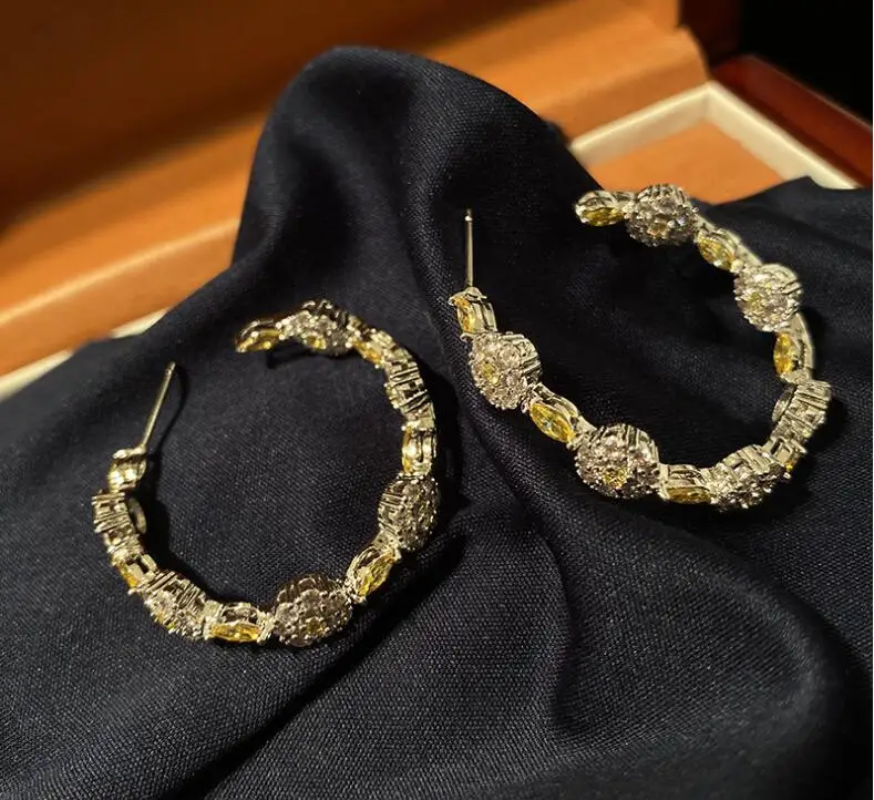 women shiny rhinestone circle earrings temperament crystal circle earrings temperament retro chic ear accessories