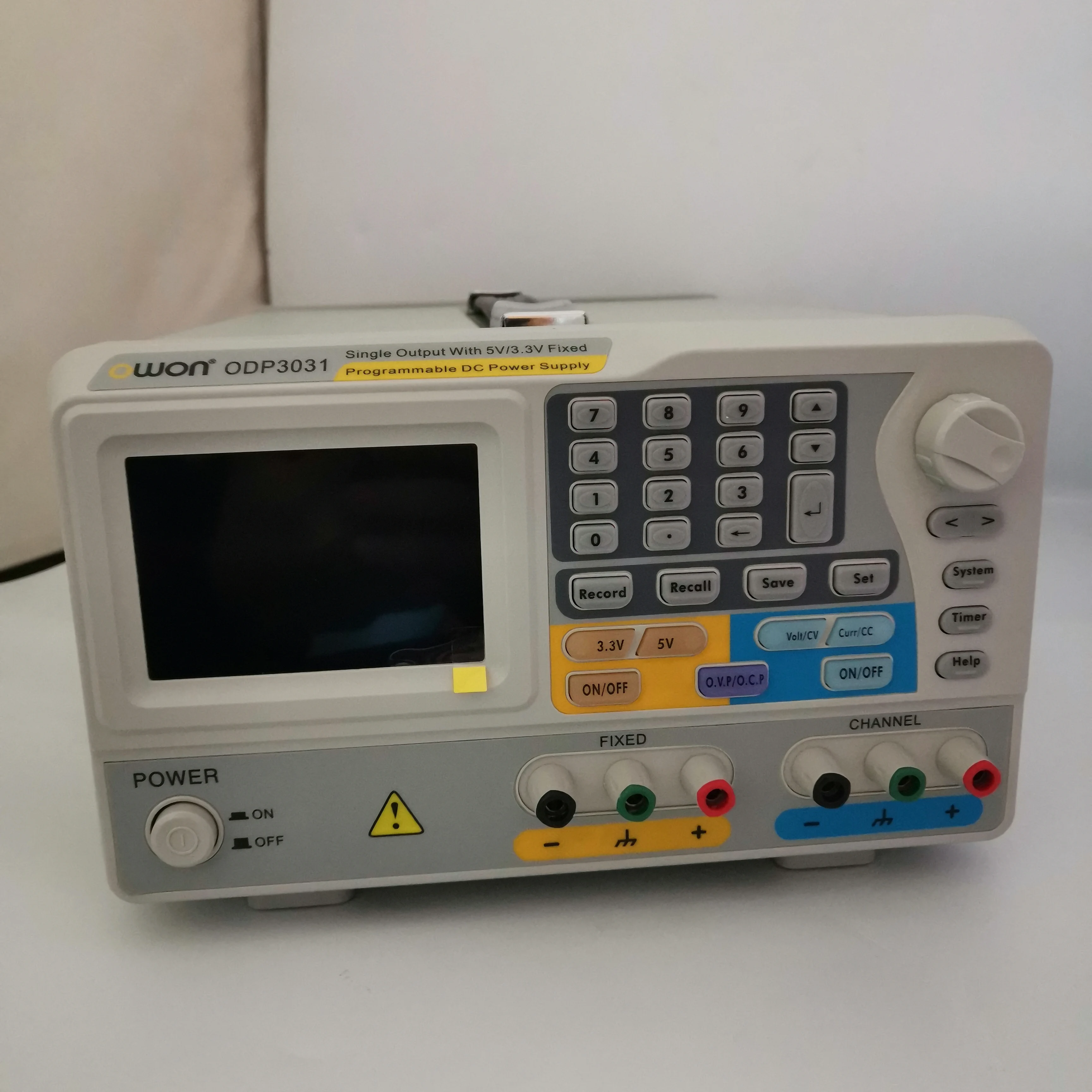 OWON ODP3031 105W Программируемый лабораторный источник питания 30В 3A 1mV 1mA Разрешение 1-CH Выход, с выходом 5 V/3,3 V фиксированный источник питания постоянного тока