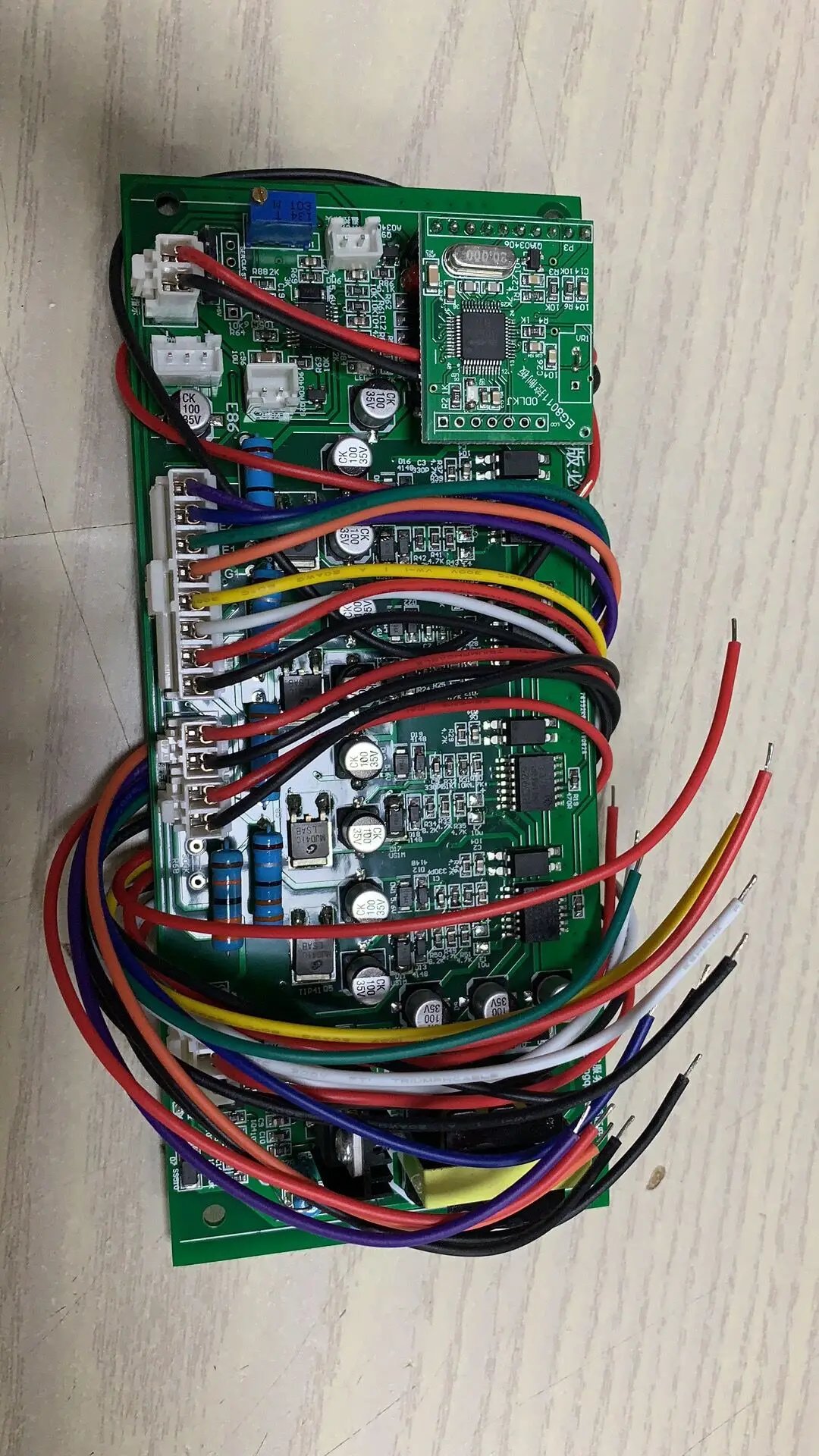 Плата привода IGBT модуля высокой мощности с немодулированным синусоидальным