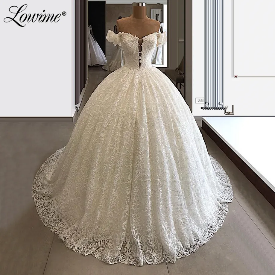 

Latest Design Bride Lace Ball Gown Wedding Dresses 2020 Custom Made Bridal Wedding Gowns Arabic Off The Shoulder Bridal Dresses