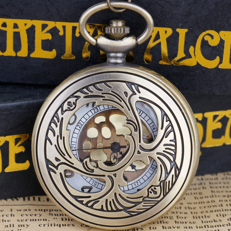 

Steampunk Hollow Roman Style Retro Quartz Pocket Watch Necklace Pendant Pocket & Fob Watch