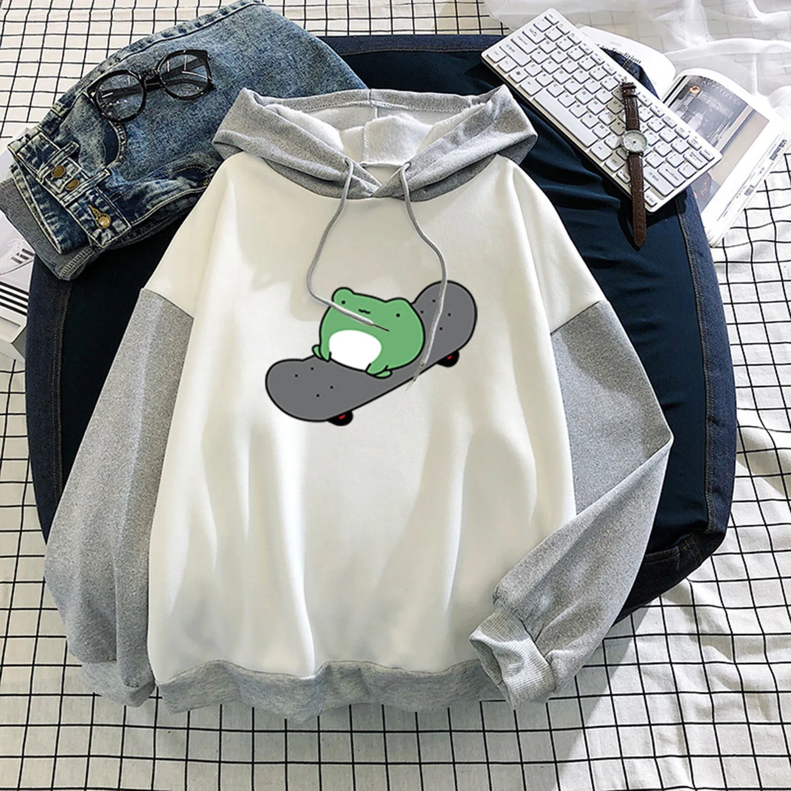 

Harajuku Women Hoodie Fashion Stitching Cute Frog Printing Long-sleeve Hooded Sweatshirt Top Kawaii Clothes Moletom Feminino