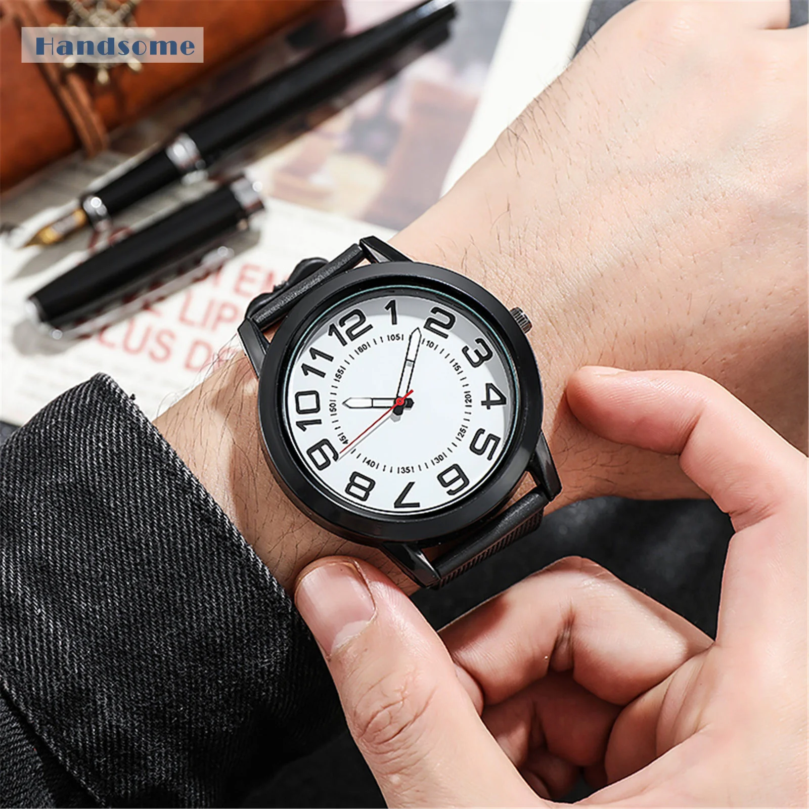 

Casual Quartz Watches Fashion Simple Men's Watches Business Watches Sports Series Male Round Clock Montre homme Wristwatches