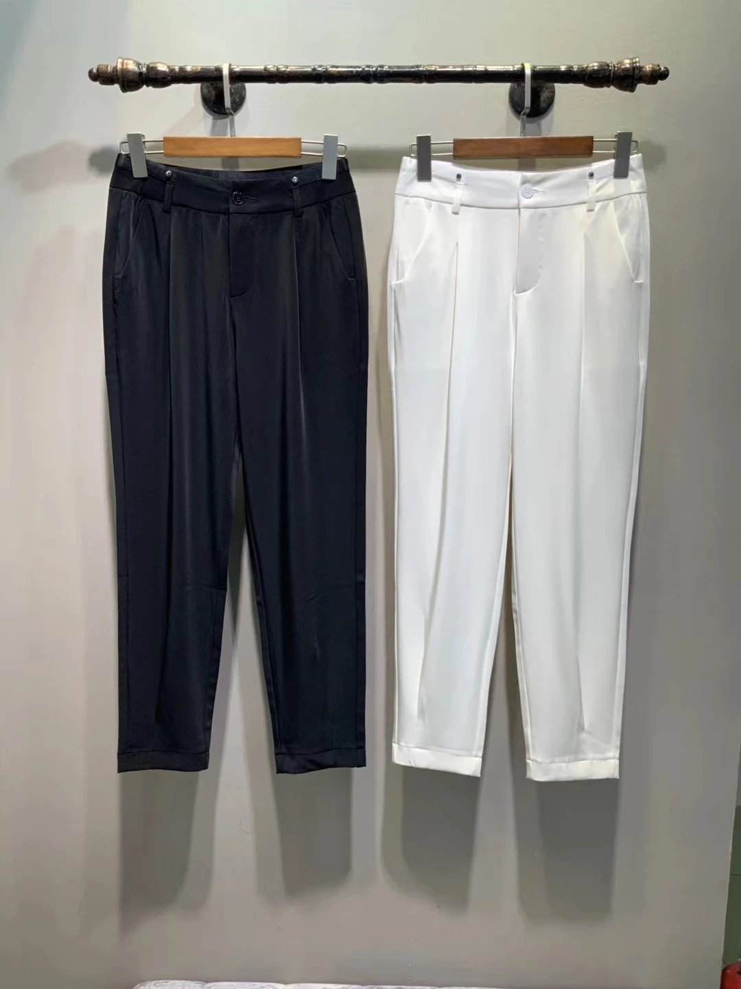 

fashion women 2021 new loose solid color straight trousers 0324