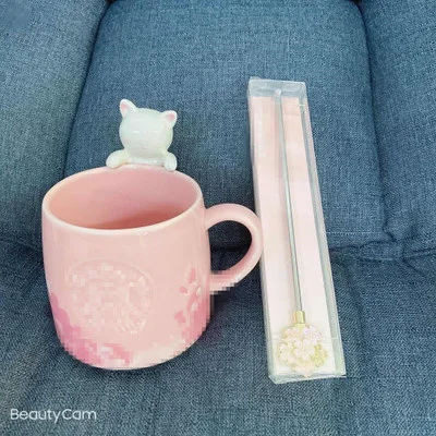 

Starhouse style cup 2021 blue pink lease flower view cat cup presents a delicious gift to a girl's girlfriend seramic cup