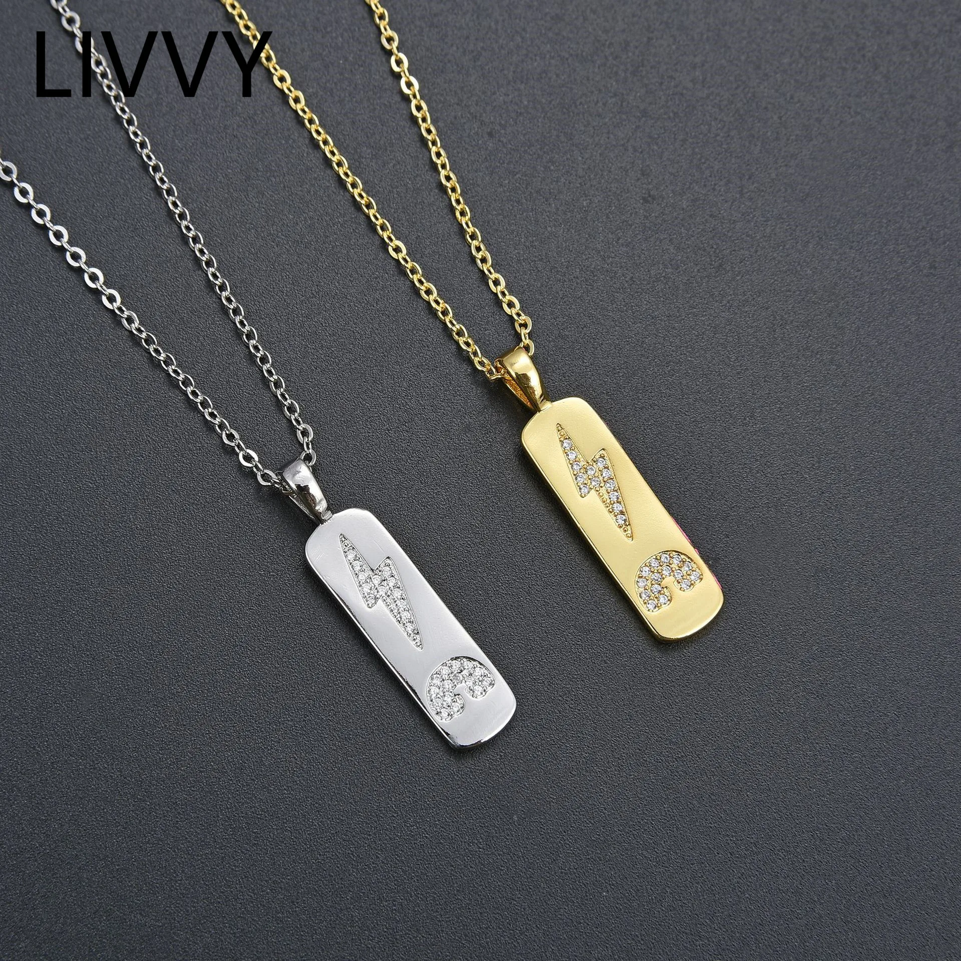 Женское ожерелье с подвеской в виде молнии серебристого цвета | Украшения и