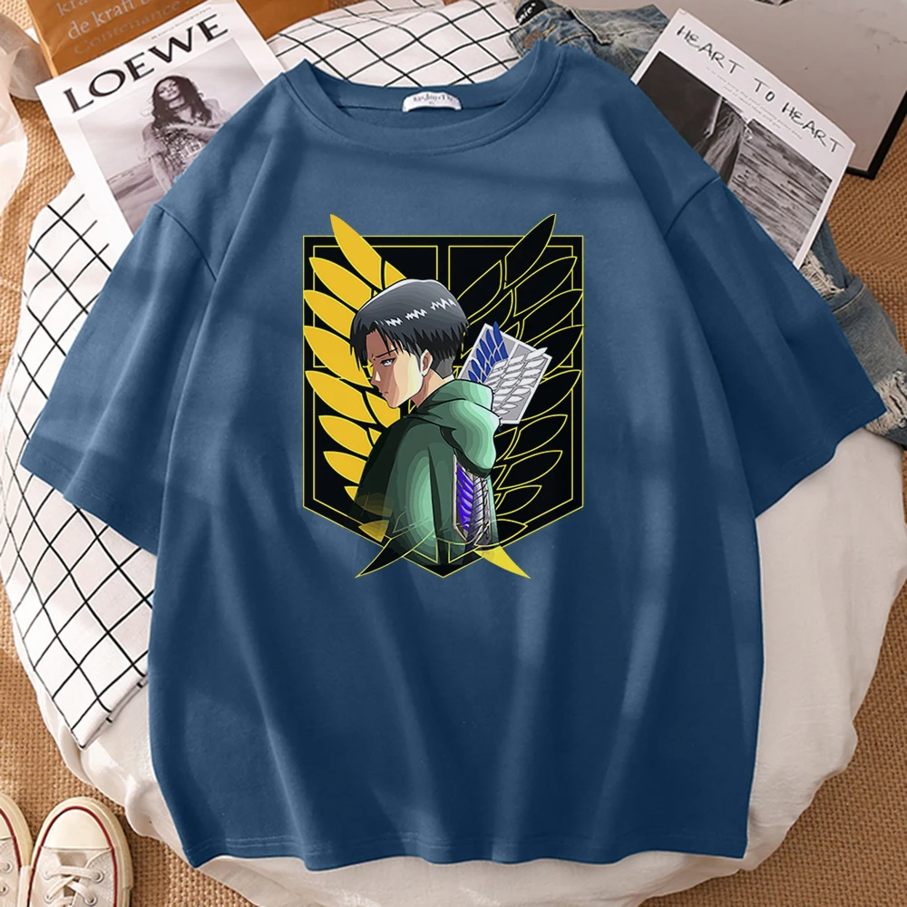 

Футболка мужская оверсайз с японским аниме «Атака Титанов», удобная тенниска с короткими рукавами, модная мягкая рубашка с графическим при...