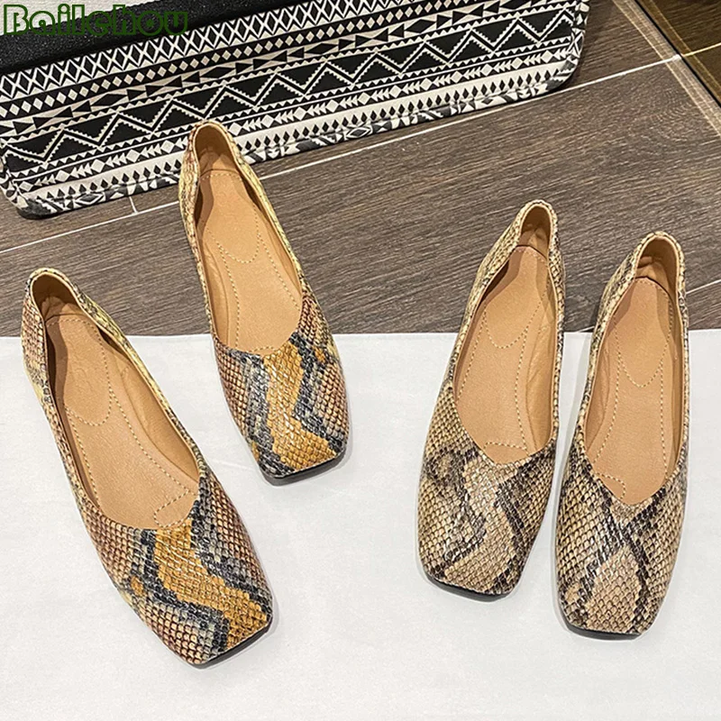 

2022 Ladies Boat Shoes Women Sandals Square Toe Flat Snake Slip-On Female Shoes Casual Outside Shallow Woman Summer Flats
