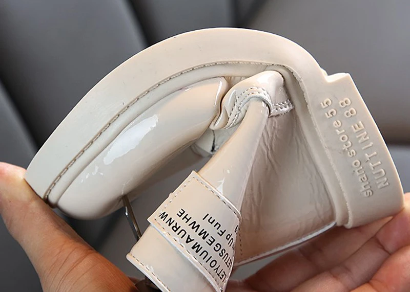 

Chilidren Boots Big Boys Girls Leather Ankle Boot Warm Fur Zipper Boots Patent Black Fashion Boots Student