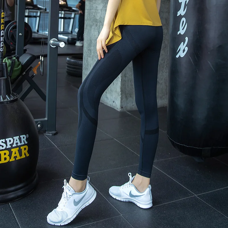 

Yoga Pants Summer Outer Wear Base Thin Quick-Drying High-waisted Buttock Lifting Running Training Sports Tight Online Celebrity