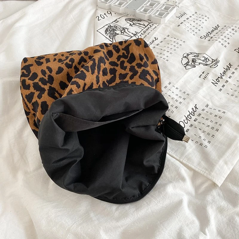 

Chain Shoulder Bags for Women 2021 Leopard Fashion Luxury Summer New High-quality Large Capacity Casual Ladies Handbags Designer