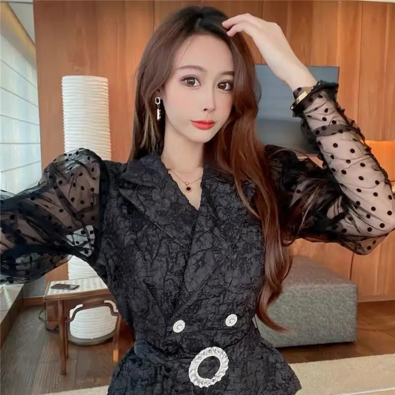 

Korean Women's Mesh Polka Dot Patchwork Suit Collar Short Blazer Blouses Office Lady Spring Diamond Buckle Belt Waist Shirt Tops