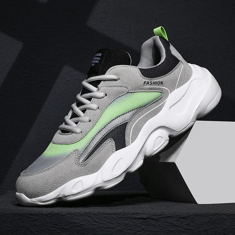 

Men's Lightweight Vulcanized Shoes Breathable and Comfortable Outdoor Male Sports Shoes Men sneakers Shoes Mesh Training Shoes