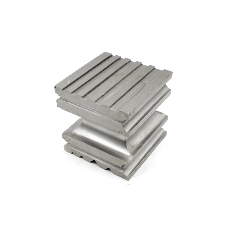 Высокая твердость Сталь Doming Dapping Блок пробойник для квадратных дыр формирующая