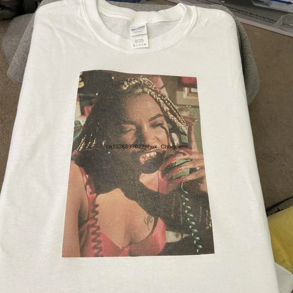 Футболка Joi с пятницы 90-х |