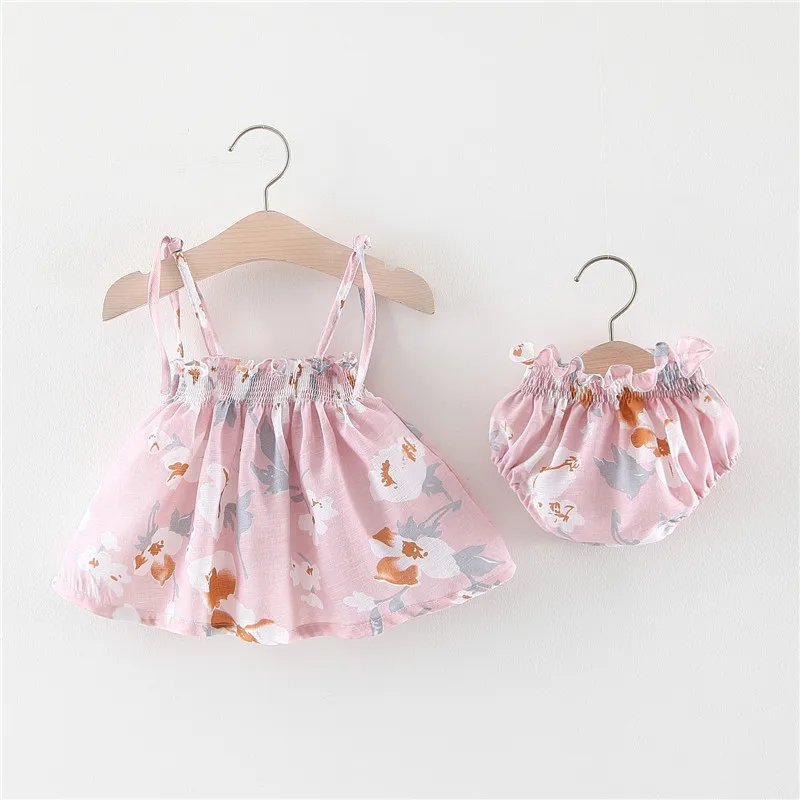 

2020 Newborn Infant Baby Girl Clothes 3pcs set Bodysuits Ruffles Short Pants Clothes Set Casual Cotton kids clothes girls