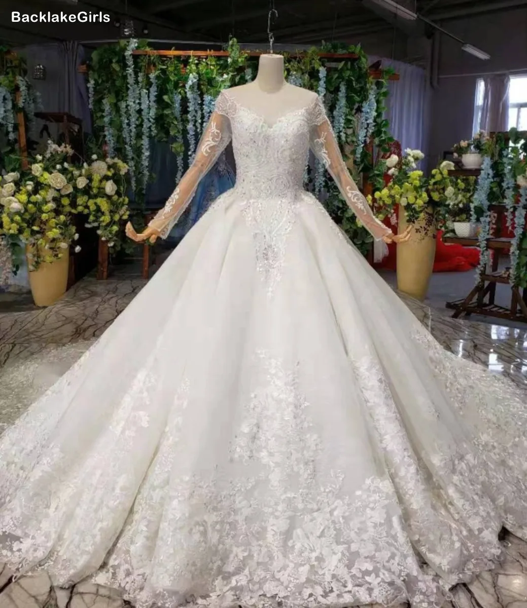 Простое свадебное платье пляжное с v-образным вырезом и длинным рукавом открытой