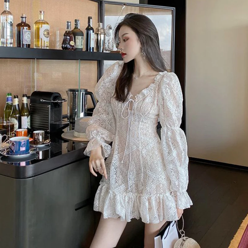 Кружевное платье с низким вырезом на спине вечерние клиновидный вырез v образный