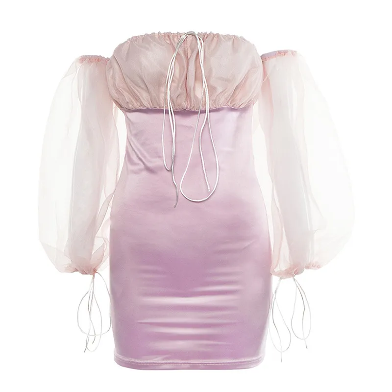 Летнее сексуальное мини-платье розового цвета с открытыми плечами женские