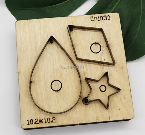 

Japan Steel Blade Leather Cutting Die DIY Leaf Pendant Die Cutter Leather Cut Mold Punch Tool