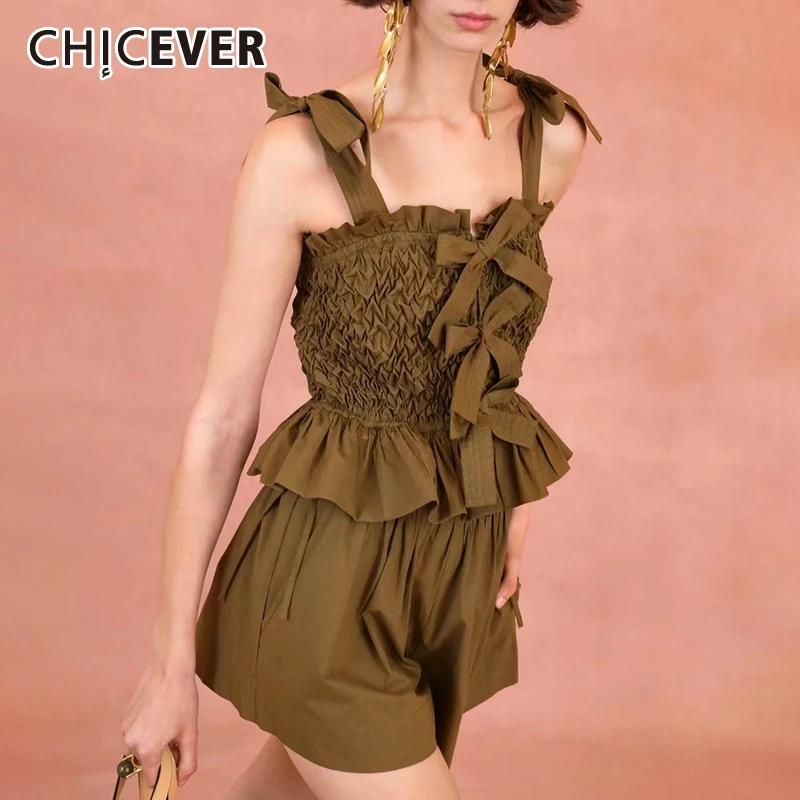

CHICEVER розовый комплект из двух предметов для женщин, квадратный воротник, без рукавов, Лоскутные Топы с бантом, высокая талия, свободные шорт...