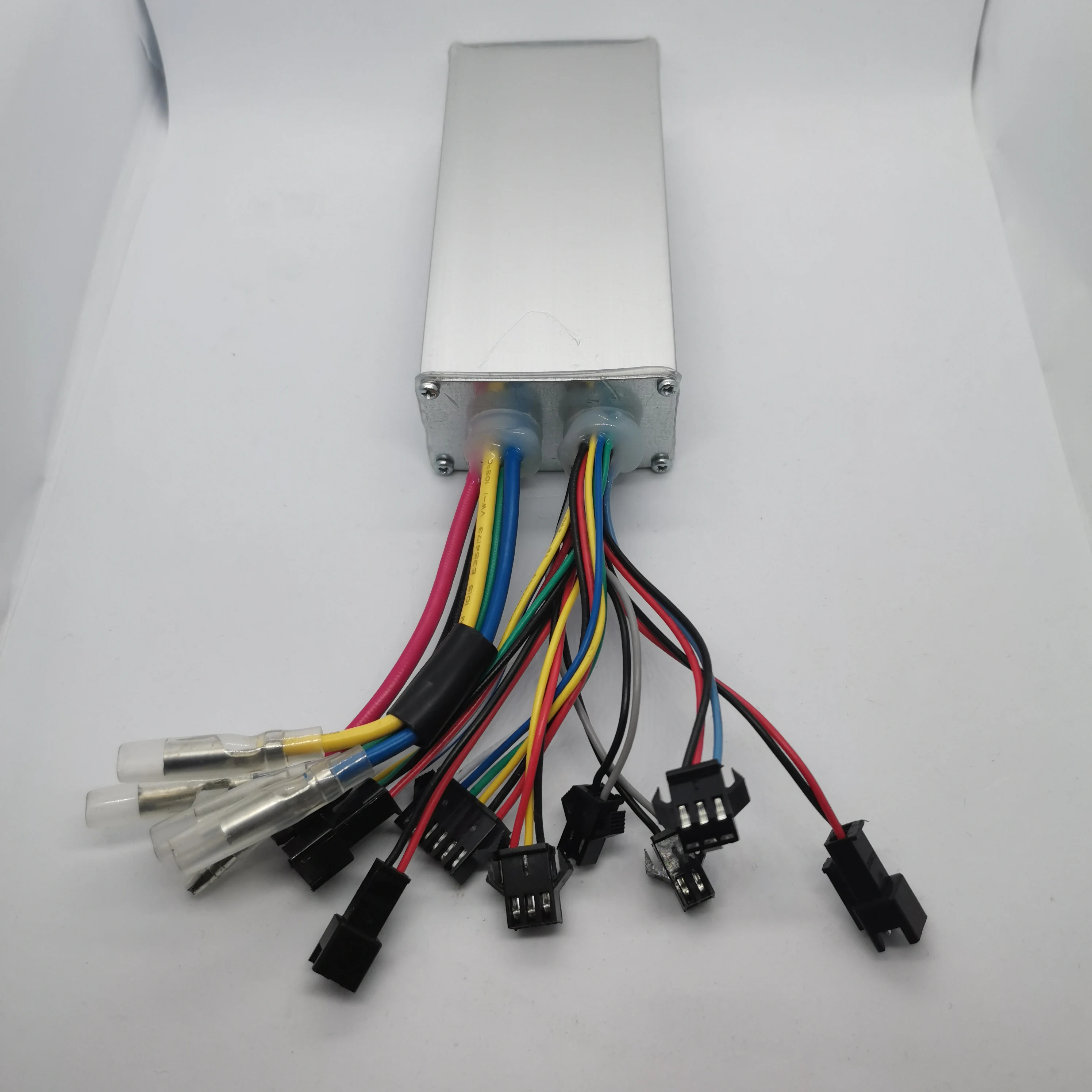 Контроллер для бесщеточного двигателя 48 в 15 А комплект аксессуаров