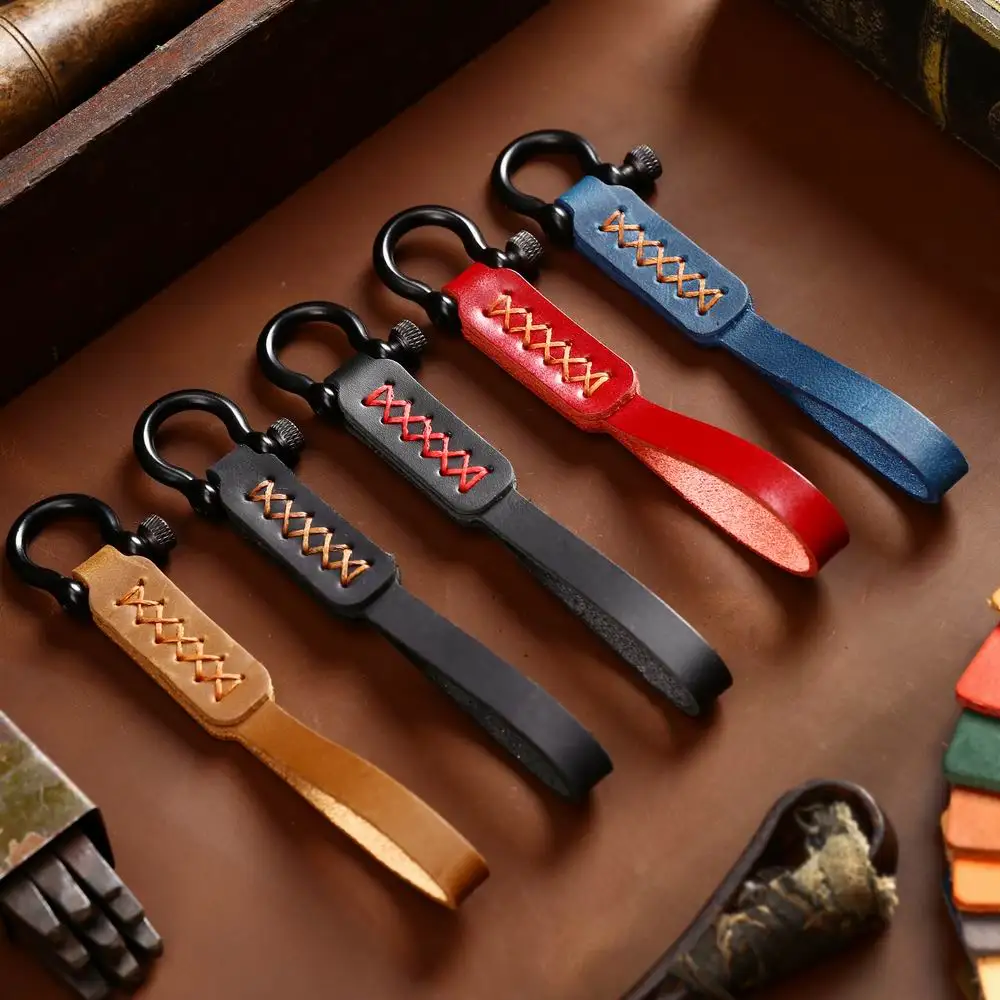 

Подвески для автомобиля пуговицы высококачественный ремешок на руку пуговица из воловьей кожи подвеска на пуговицах для мужчин женщин Муж...