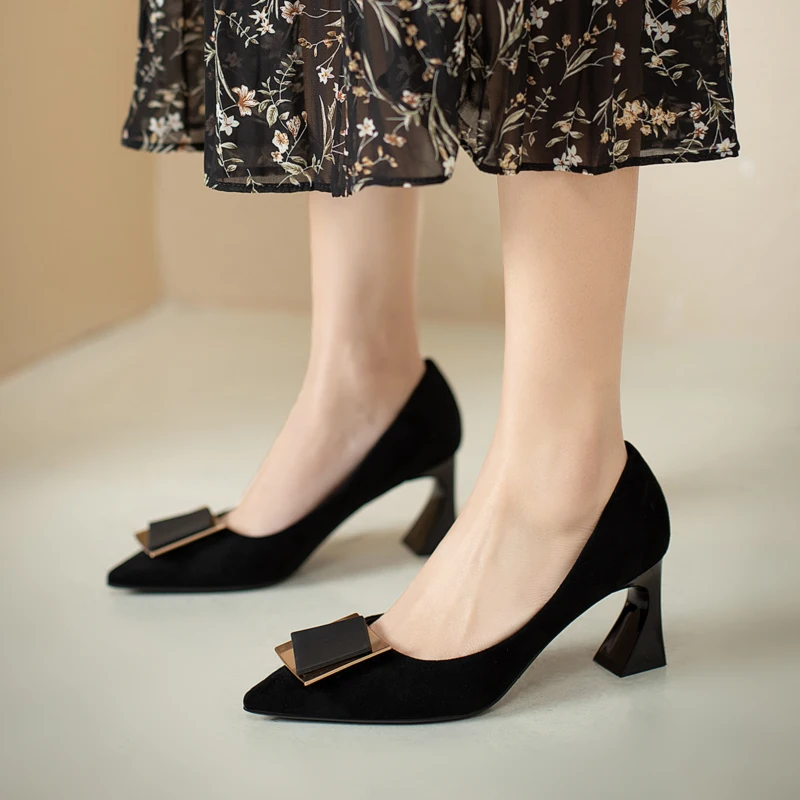 

Good Square Woman Black Beige Sexy Elegant Ladies Shallow Single Shoes Party Shoes Buckle Pointed Toe Pumps Women High Heels