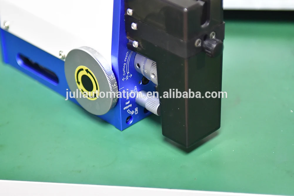

Wire Stripping and Crimping Machine , Pneumatic Cable Stripper Tool