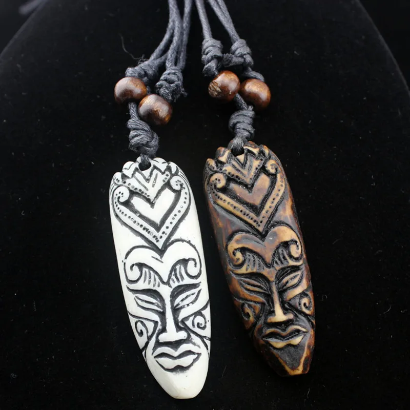 

Retro Tribal Style Abstract Face Shape Resin Necklaces Pendants Jewelry Personalized Man Bohemia Style Souvenir Resin Necklace