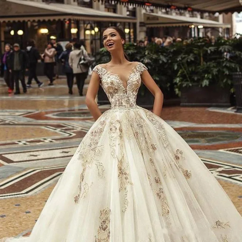 

New Hot Luxury African Puffy A Line Wedding Dresses Sheer Neck Lace Appliques Tulle Capped Sleeves Sexy Back Plus Size Wedding B