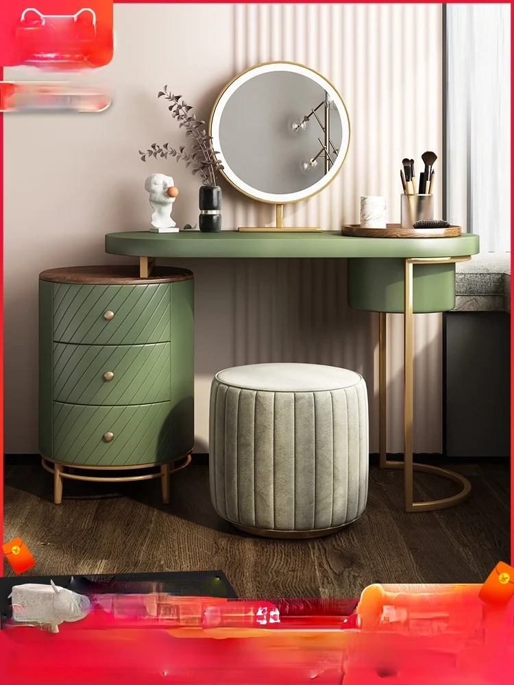 Рисунок 6 - Роскошный комод TT Nordic светильник