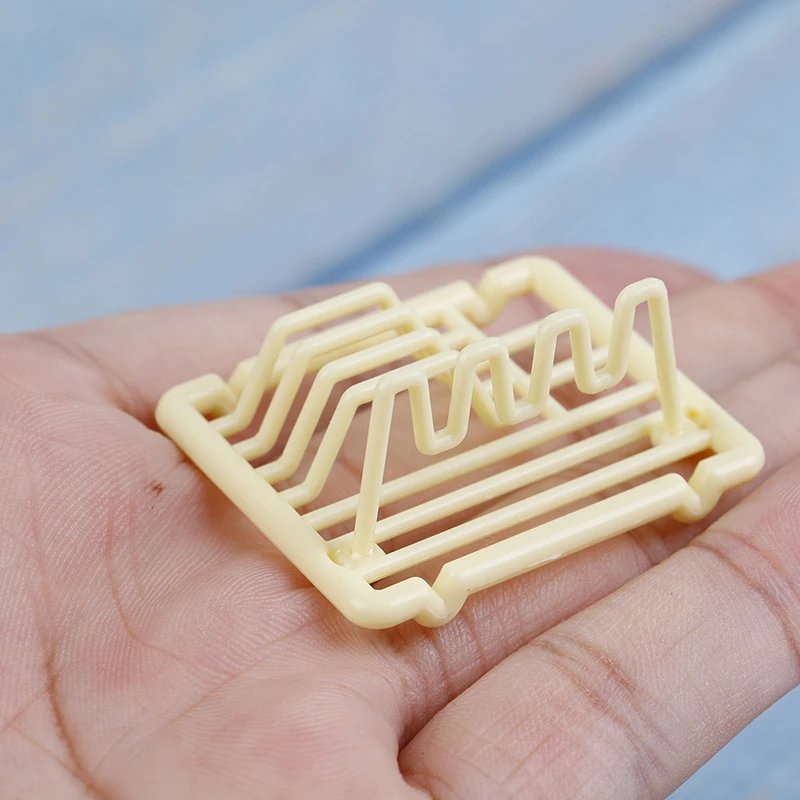 

Миниатюрные аксессуары для кукольного домика, миниатюрная подставка для посуды, имитация мебели, кухонная полка для хранения, модель игруш...