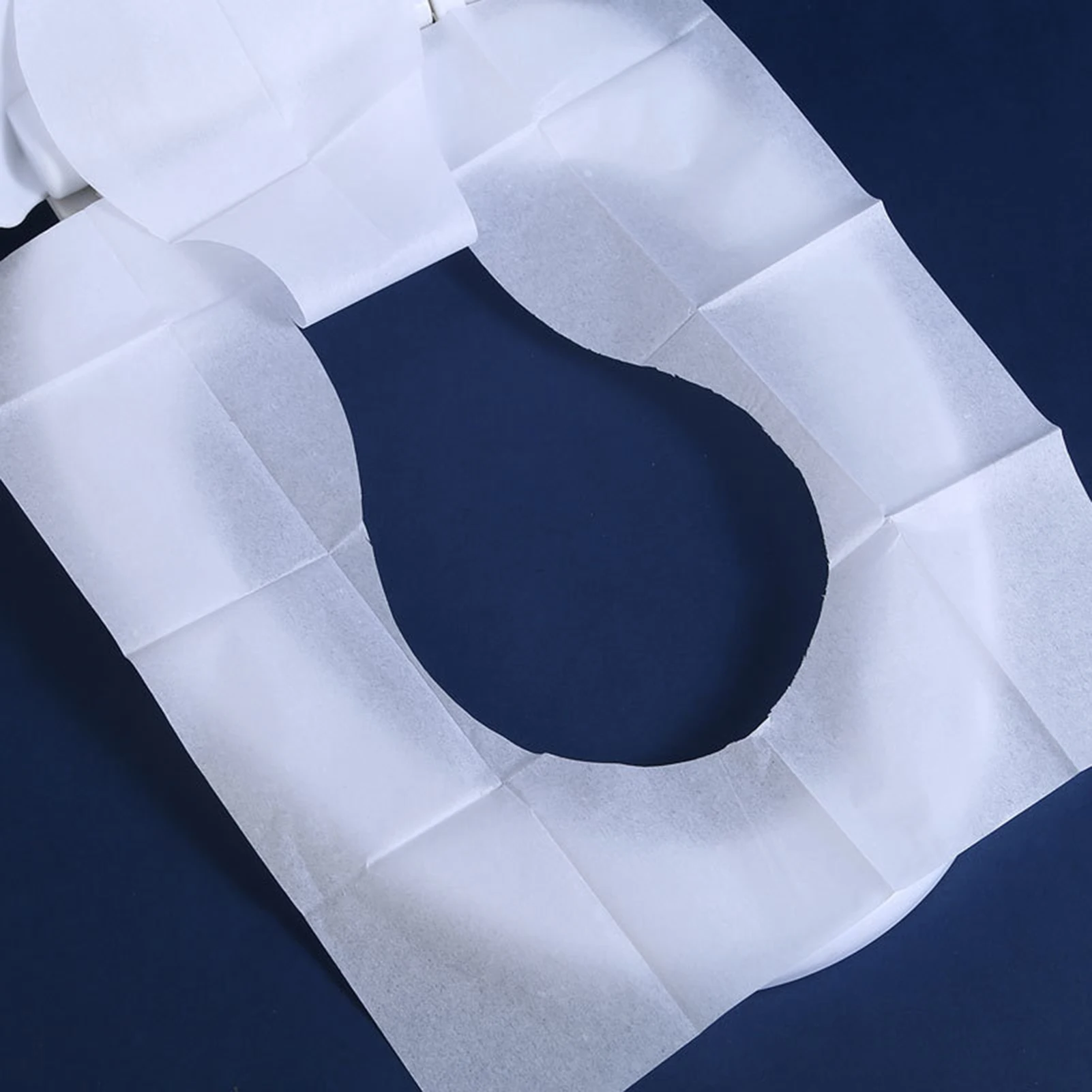 

100pcs Toilet Seat Covers Disposable Safety Travel Camping Bathroom Accessiories Mat Portable Toilet Seat Cover Soluble In Water