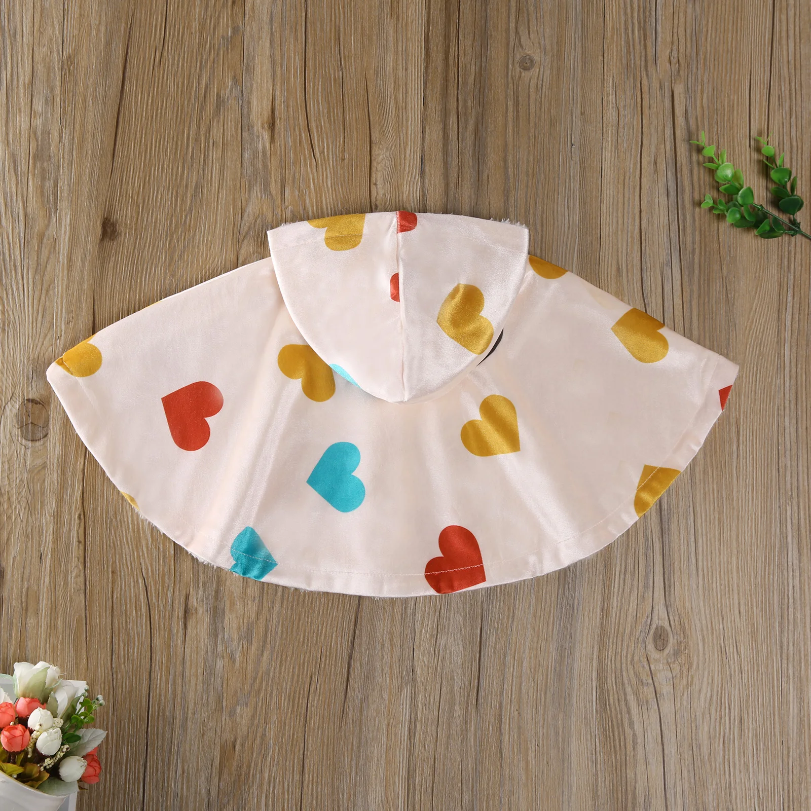 

Pudcoco 2020 Autumn 0-24M Toddler Baby Girl Colorful Heart Print Hooded Cloak Single Breasted Inner Plush Long Sleeve Coat