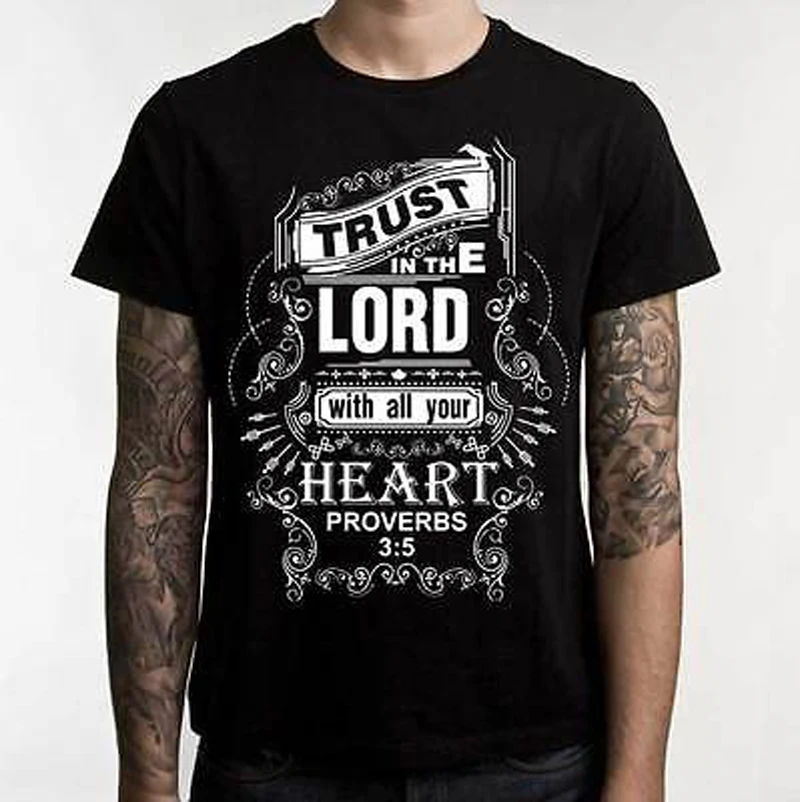 

Trust in The Lord Christian T-shirt Men's brand tees Black Jesus 100% Cotton men T Shirt