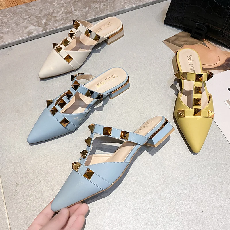 

Shoes Woman 2021 Cover Toe Low Square heel Shallow Rivet Slippers Summer Pantofle Pointed Block New Scandals Rome Rubber PU