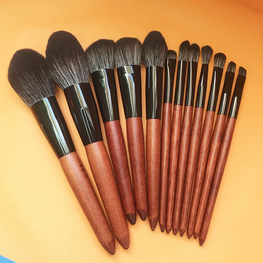 Powder Blender Brush And Pencil