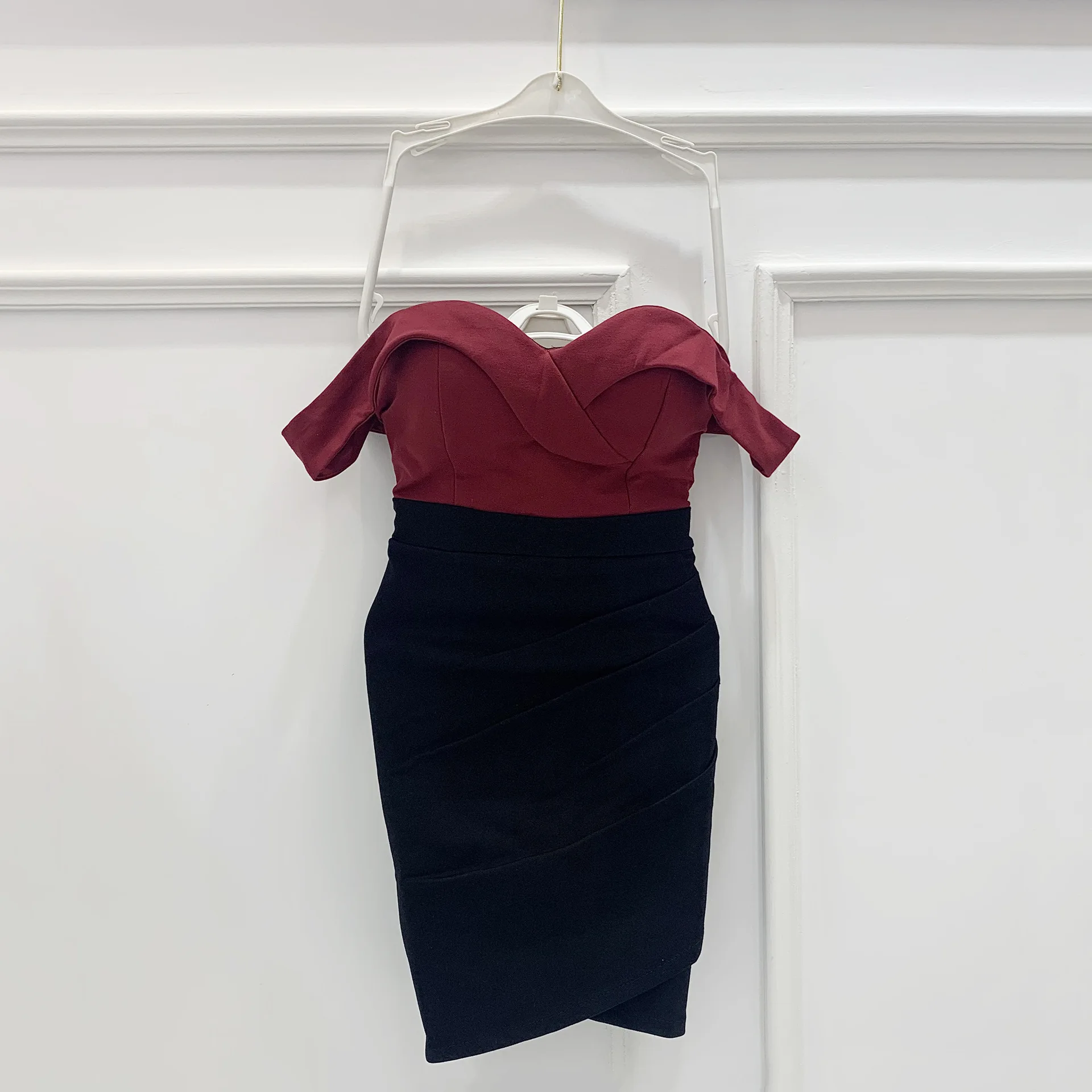 

2020 new nightclub outfit sexy fashion temperament low-cut slim fit Zippers Knee-Length Office Lady Dress