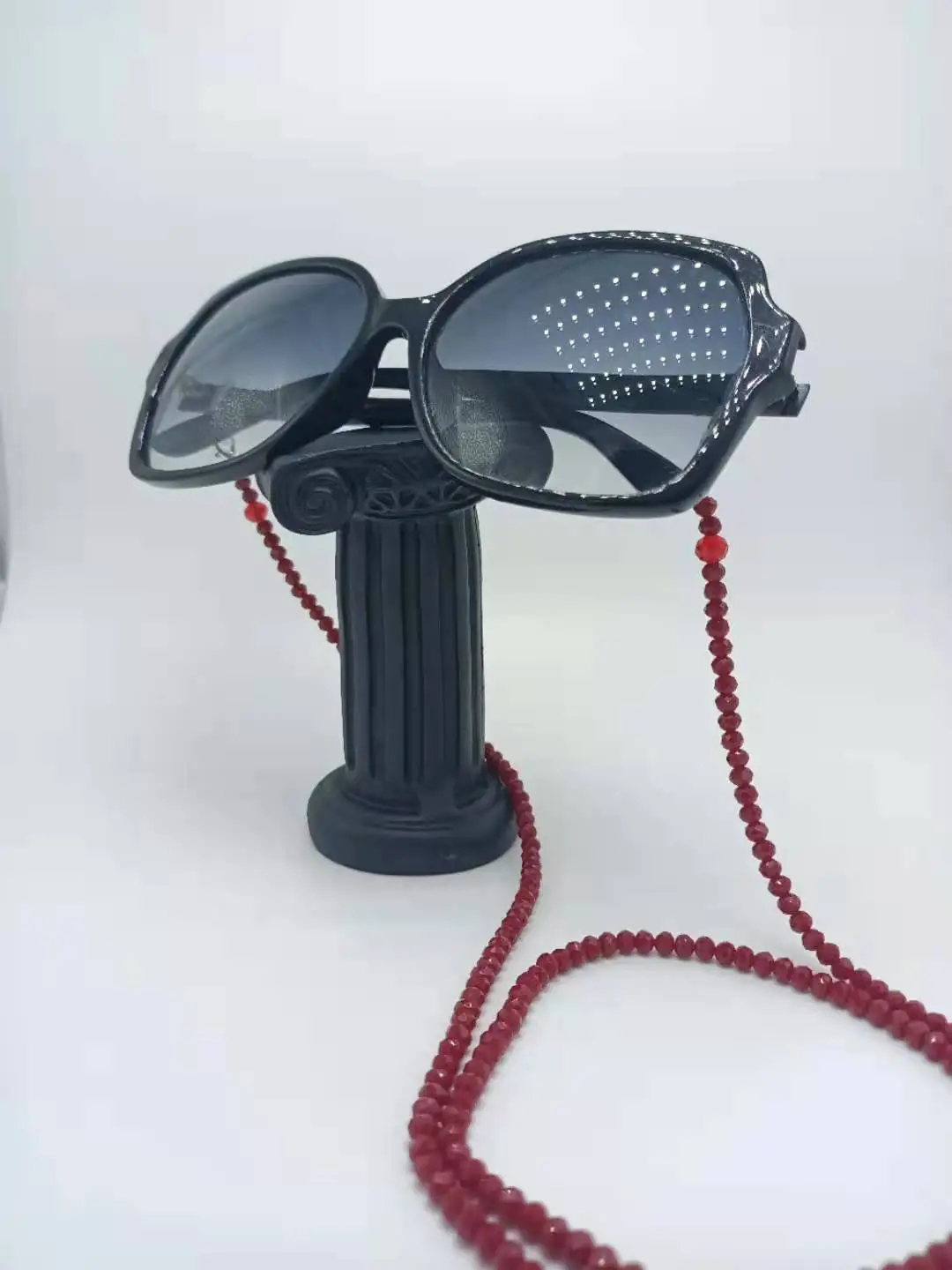 Красный сталкивается с украшением в виде кристаллов sunlglasses ремешок 28 &quotSwarovski