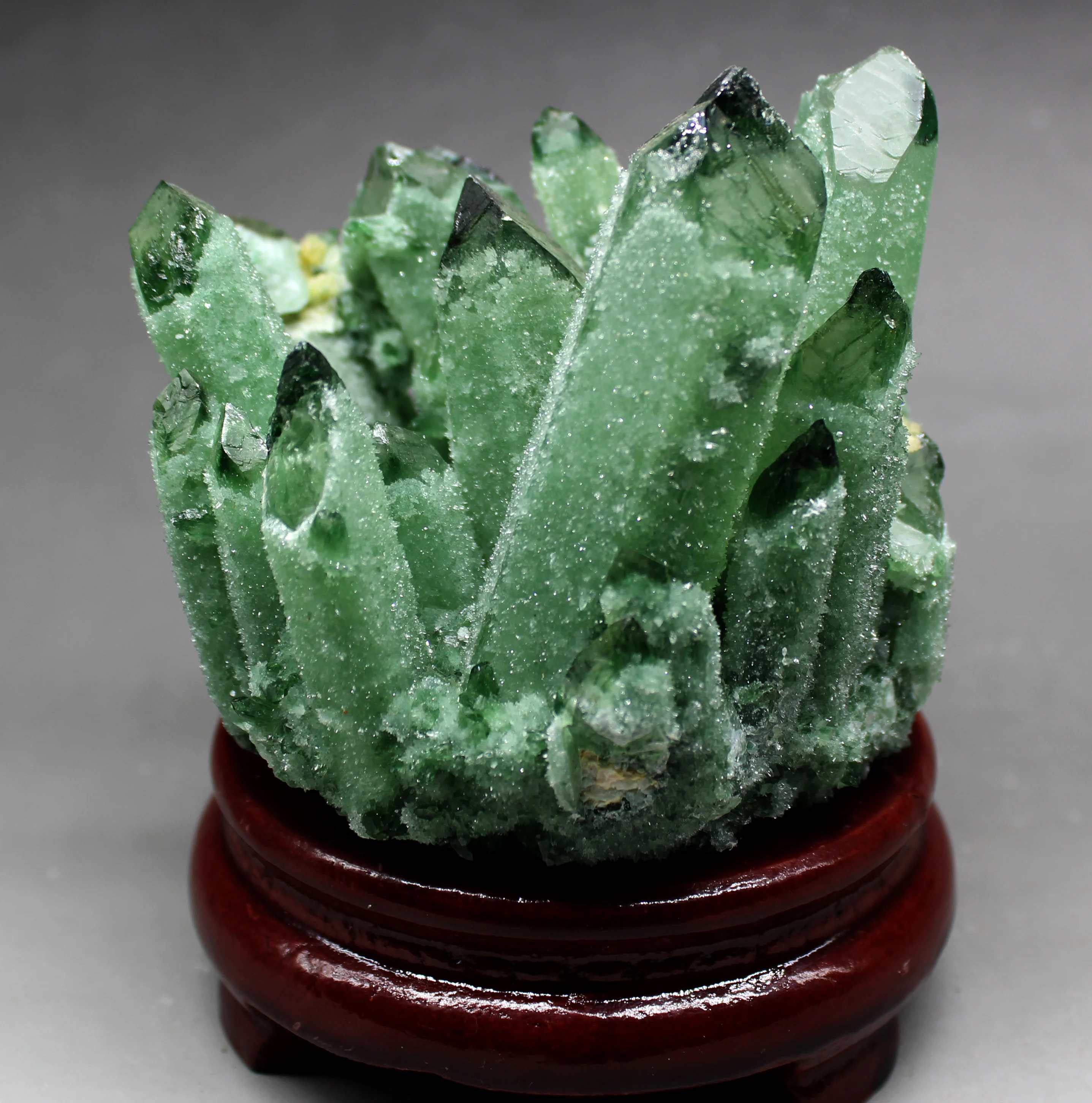 454 г натуральный зеленый Ghost Phantom Quartz Хрустальный кластер кристаллы и камни