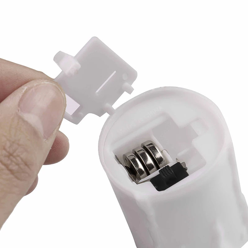 Светодиодная многоцветная Свеча на батарейках имитация цветного пламени