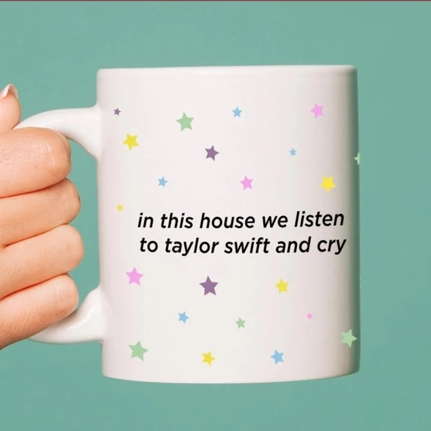 

In This House We Listen To Taylor and Cry Mug Taylor Folklore Coffe Mug Swiftie All Too Well Coffe Cup Eco-Friendly Ceramic Mugs