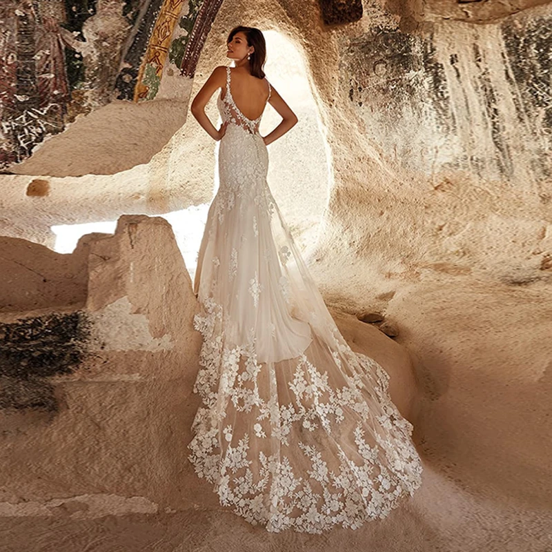 Купи Luxury Mermaid V-neck Tulle Wedding Dress Beading Appliques Floor-length Court Train Bridal Gown Customized Robe De Mariée за 5,824 рублей в магазине AliExpress