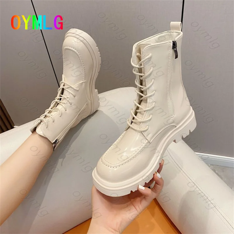 

Женские ботинки Martin в стиле ретро, Новинка осени 2021, мотоциклетные ботинки на шнуровке с квадратным носком, короткие ботинки в британском ст...