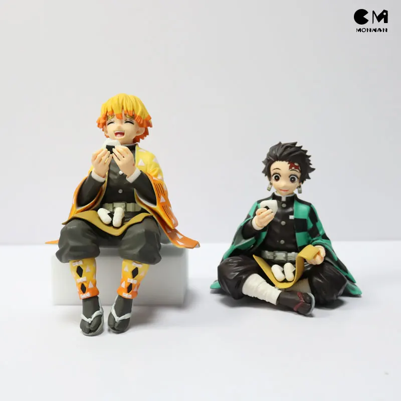 SEGA рассекающий демонов Kamado Tanjirou Agatsuma Zenitsu Hashibira Inosuke удерживает рисовый шар