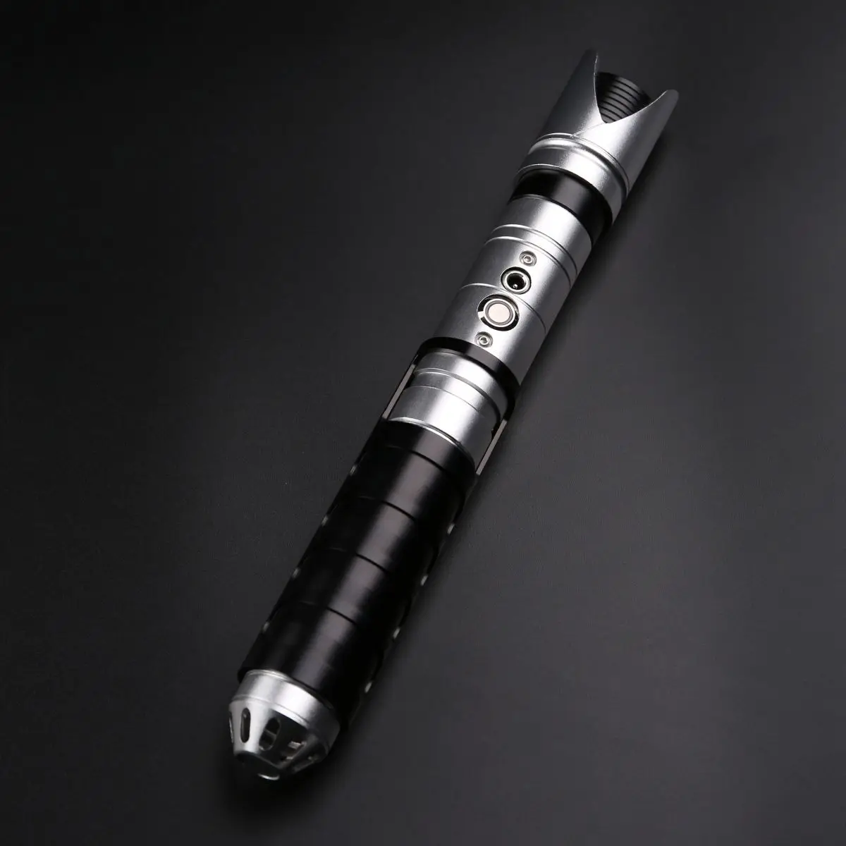 

Световой меч TXQSABER TS011 Argo Sabers для косплея, металлическая ручка, 1 дюйм, тяжелый дуэлированный лезвие, 6 наборов звуковых шрифов, Blaster Strobe