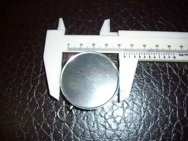 

High Quality Metal Aluminum Alloy Key Ring 4cm Portable Chinese And English
