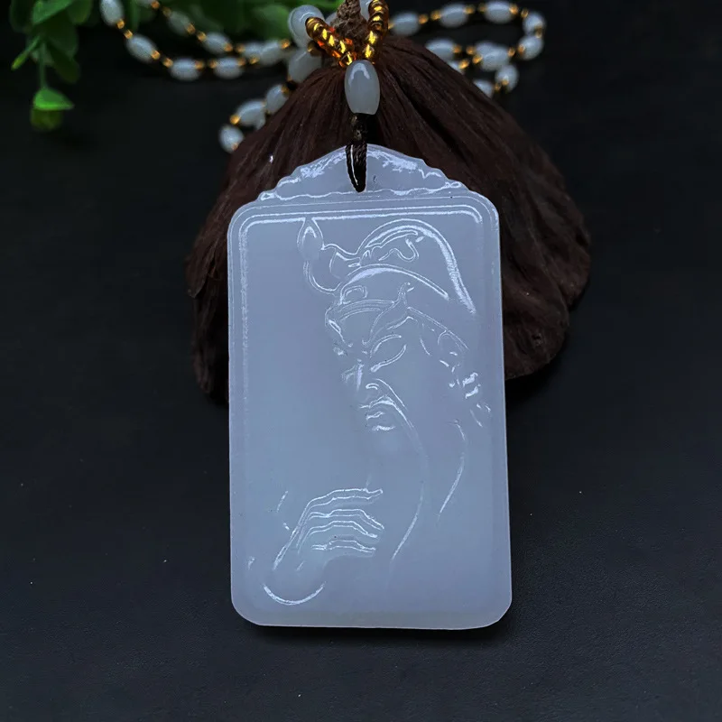 Натуральный камень белый нефрит резной кристаллический кулон для