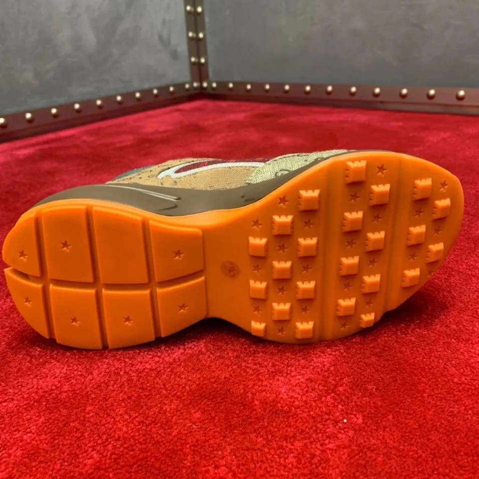 

New Luxury Men's and Women's Daddy Shoes High Quality Casual Shoes Leather Splice Thick Sole Large Size Sneakers Wear and Shock